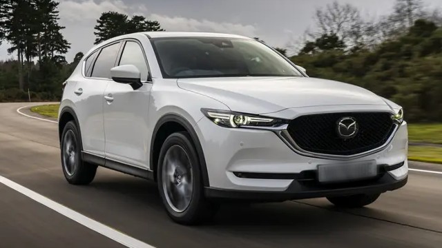 Đánh Giá Chi Tiết Mazda CX5 2024: Màu Sắc, Thiết Kế, Và Công Nghệ 3